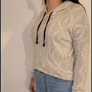 Long sleeve crop drawstring hoodie